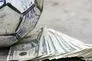 پارادوکسِ پاداش؛ واکاوی معنایی ۱۴۰ میلیارد تومان در سپهر اقتصادی ایران