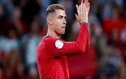 افشاگری جنجالی رونالدو؛ سرمربی تیم ملی قرار بود از CR7 عذرخواهی کند!
