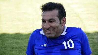 محمد مومنی: برای نسل فعلی بازیکنان منافع مالی مهم است!