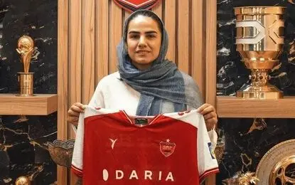 فرشته کریمی فوتسالیست به تیم فوتبال پرسپولیس پیوست