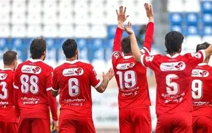 13 برد برای پرسپولیس، تراکتور له شده زیر پای پرسپولیس