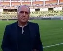 کمکم کنید... من اینجا می‌پوسم