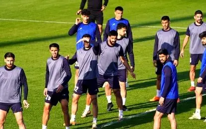 خط خورده‌های تیم ملی همین حالا هم مشخص هستند