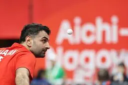 نوشاد عالمیان بزرگمرد تاریخ، بالاتر از احتشام‌زاده‌های پدر و پسر