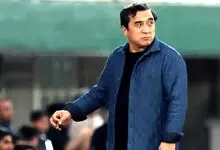 حضور خداداد عزیزی بر روی نیمکت پرسپولیس تکذیب شد