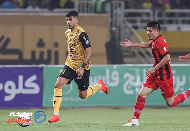 سپاهان 0-2 تراکتور؛ اشتباه حسینی، سپاهان را در اصفهان تحقیر کرد