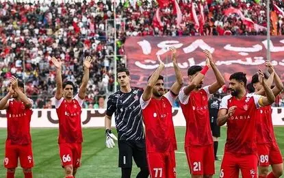 توبیخ بازیکنان پرسپولیس در رختکن