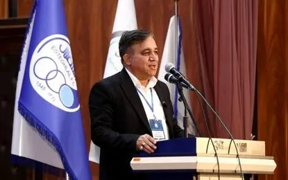 تاجرنیا: تصمیم نهایی لیگ باید هرچه سریعتر اعلام شود