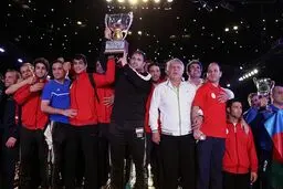 هدیه تاریخ کشتی به بزرگ‌مرد کشتی ایران