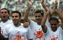 علی دایی، اولین بازیکن-سرمربی قهرمان در لیگ برتر