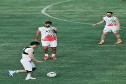  شهریار مغانلو با پیراهن شماره ۷۰ تراکتور
