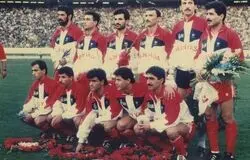 اولین تبلیغ در تاریخ فوتبال ایران؛ پرسپولیسی‌ها لاستیکی شدند

