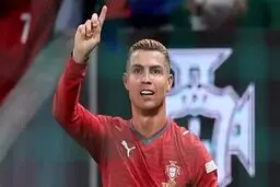 حذف مصاحبه جنجالی رونالدو از CNN؛ CR7: بهترین بازیکن تاریخ هستم و بس!
