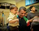 بهترین مربی جهان و بچه‌هایش در مهرآباد