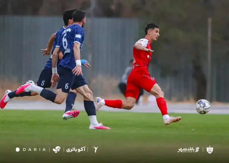 تارتار هوای دو وینگر جوان پرسپولیس را دارد؛ صادقی و محمودی در انتظار فرصت