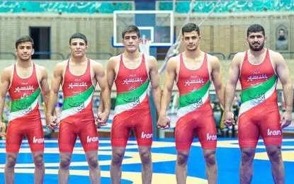 فینالیست شدن ۲ نماینده ایران در مسابقات کشتی آزاد جوانان آسیا