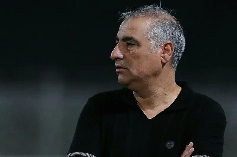 الهامی: ایراد از من است که بازی را نبردیم