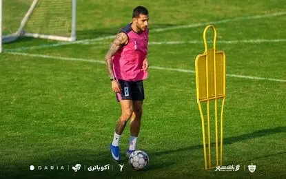 امید تیکدری به تیم ملی زنده ماند؛ دفاع چپ پرسپولیس، چشم انتظار جام ملت‌ها
