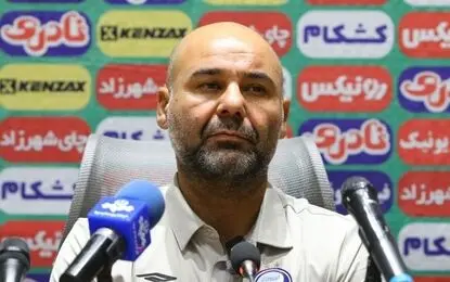 جشن تولد استقلال برای سهراب در استادیوم