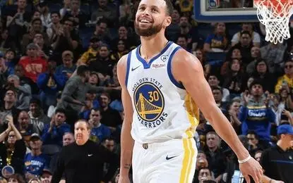 10 سال صدرنشینی کری در دستمزد NBA