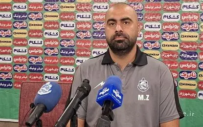 زارع: نیمکت پرسپولیس یک تیم است