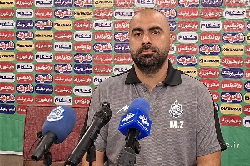 زارع: نیمکت پرسپولیس یک تیم است