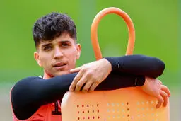 درخواست جنجالی سپاهان، انتقال آریا یوسفی به پرسپولیس را منتفی کرد