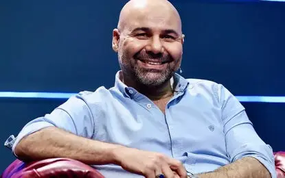 خداحافظی متفاوت سرمربی 53 ساله استقلال!