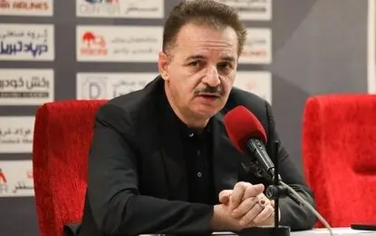 زنوزی: لعنت به این فوتبال؛ اگر نتیجه به ضررمان شود از لیگ کناره‌گیری می‌کنیم
