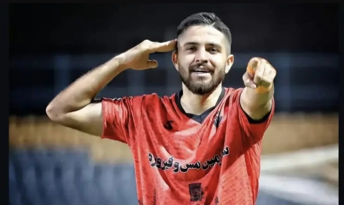 دو مهاجم به صنعت‌نفت آبادان پیوستند