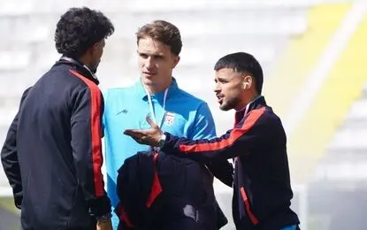 «اکرت» تازه‌ترین دورگه فوتبال ایران به زودی مجوز می‌گیرد