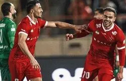 دو مهره خطرناک پرسپولیس روی نیمکت پیچ و مهره می‌شوند