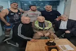 بزرگداشت بزرگ‌ترین مرد تاریخ کشتی اتفاق به‌جا در ساعت نابجا