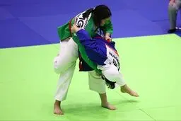 دختر کوراش ایران حذف شد

