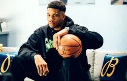 بمب احتمالی در NBA؛ یانیس در آستانه انتقال به بوستون سلتیکس