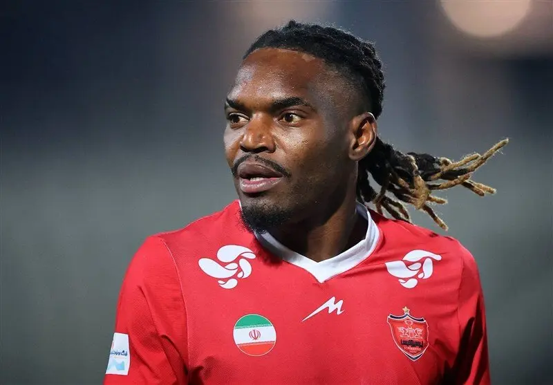 بیفوما چگونه در پرسپولیس ماند؟
