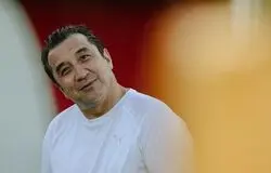 استوری طعنه‌آمیز خداداد عزیزی در فرودگاه پیش از بازی آسیایی تراکتور