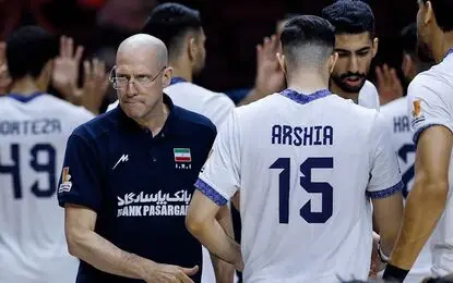 پیاتزا با ایران می‌ماند