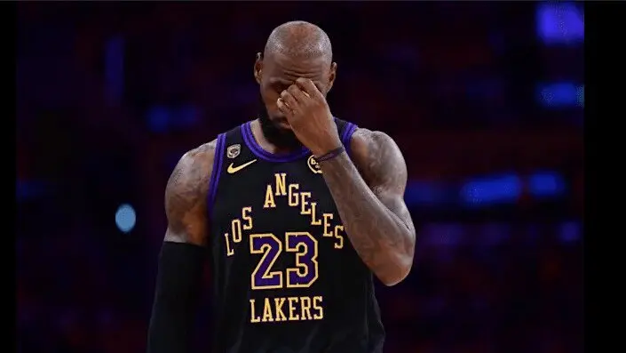 فوق‌ستاره ۴۱ساله NBA از لس‌آنجلس رفت رفت