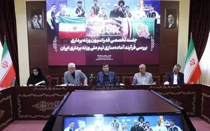 تاکید وزیر ورزش بر نامدار شدن تمام اوزان وزنه‌برداری