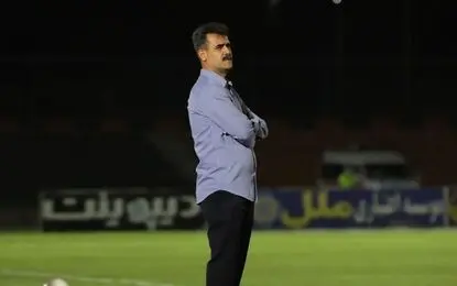 مخالفت باشگاه صنعت‌نفت آبادان با استعفای سرمربی