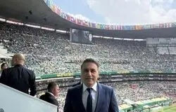 مهدی مهدوی‌کیا نماینده شیک فوتبال ایران در مراسم افتتاحیه جام‌جهانی