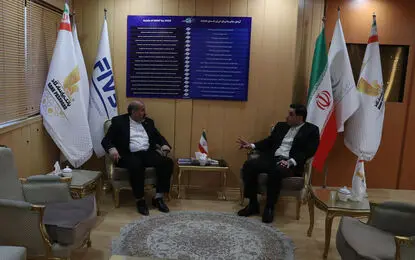 نشست تقوی با رئیس هیات تهران
