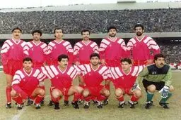دهه شصت، 8 قهرمانی را از پرسپولیس ربود
