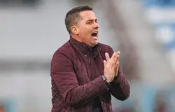 اوسمار و خارجی‌های پرسپولیس در راه ایران