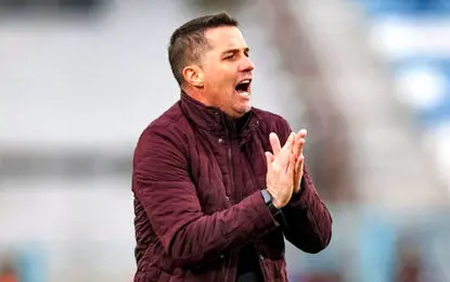 اوسمار و خارجی‌های پرسپولیس در راه ایران