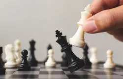 قهرمانی مسابقات شطرنج مردان کشور به آرش داغلی رسید
