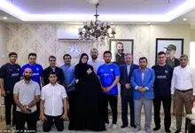 دیدار سرمربیان کشتی آزاد با خانواده شهیدان شوشتری