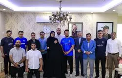 دیدار سرمربیان کشتی آزاد با خانواده شهیدان شوشتری