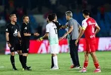 لگد زدن هافبک ذوب‌آهن به درِ اتاق داوران پس از بازی با پرسپولیس!